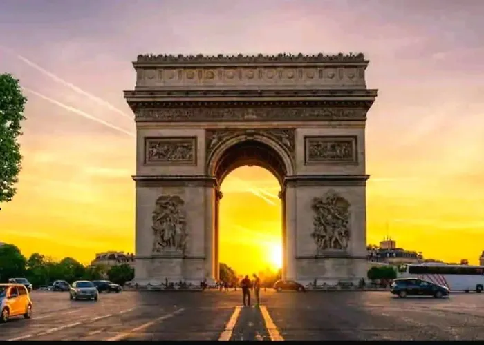 Champs-Elysees - Arc De Triomphe - 2 Pieces - 4P